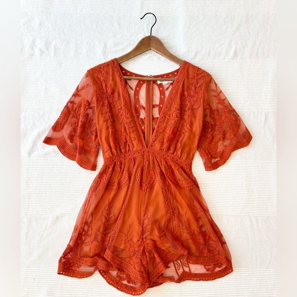 Honey Punch - As You Wish Embroidered Lace Romper - Picture 6 of 16